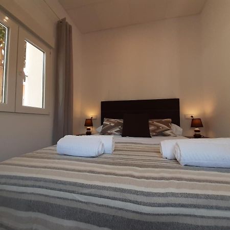 The Yellow Corner Apartment อาลิกันเต ภายนอก รูปภาพ