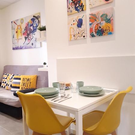 The Yellow Corner Apartment อาลิกันเต ภายนอก รูปภาพ